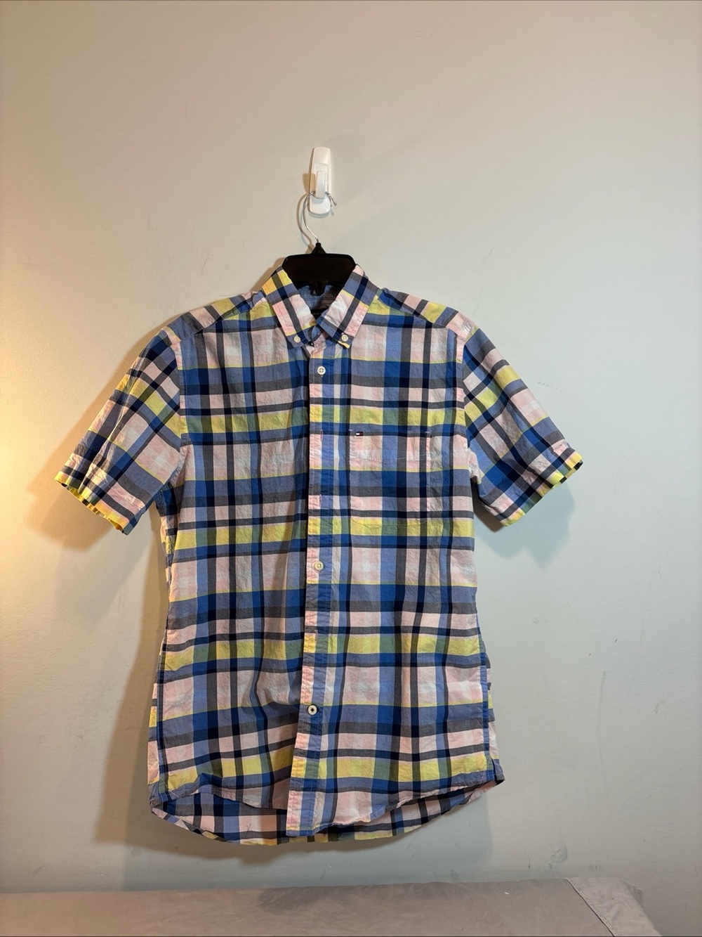Tommy Hilfiger Short-Sleeve Plaid Button-Up Shirt in Blue, Yellow & Pink. 713